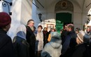У церкви Живоначальной Троицы в Листах