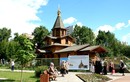 У храма св. равноап. княгини Ольги в Останкине