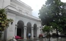 Парадный вход во дворец